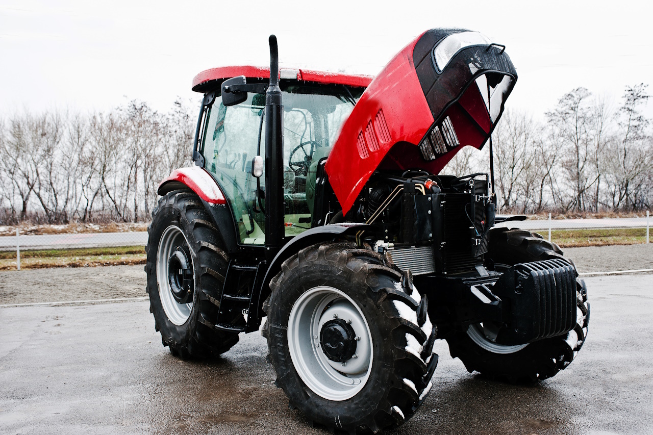 male traktory rolnicze zalety